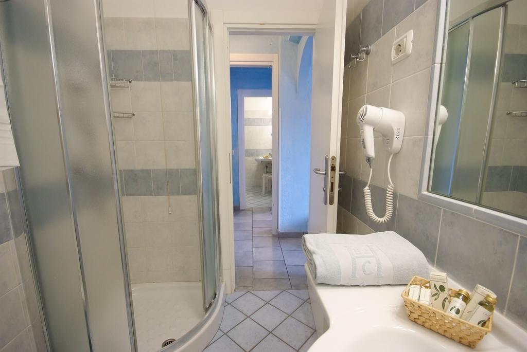 Hotel Dei Coralli Марина-ди-Кампо Экстерьер фото